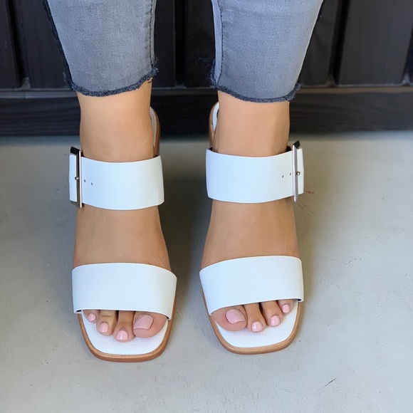 White Leather Oversized Buckle Block Heel Mule - Picture 2 of 5